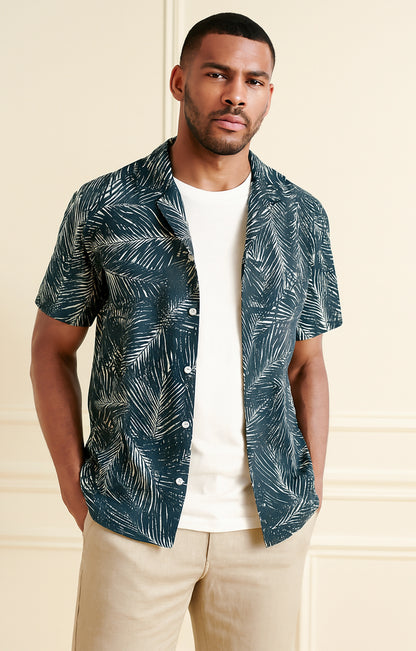 Dense_Leaves Casual short-sleeve button-up shirt