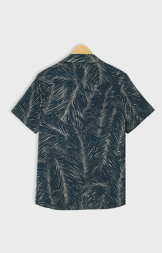 Dense_Leaves Casual short-sleeve button-up shirt
