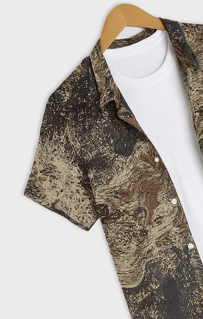 Green_Liquid Casual short-sleeve button-up shirt