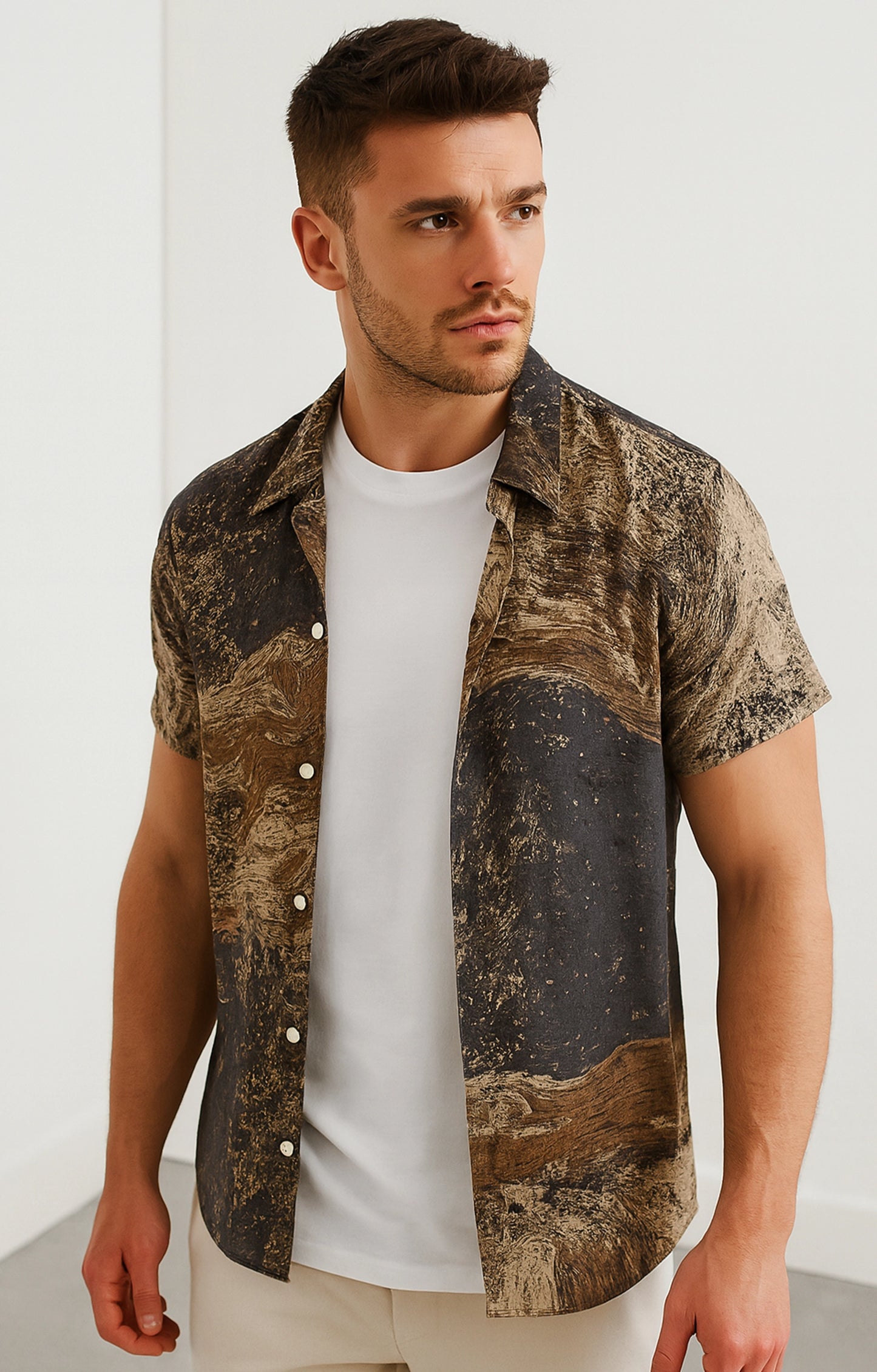 Green_Liquid Casual short-sleeve button-up shirt